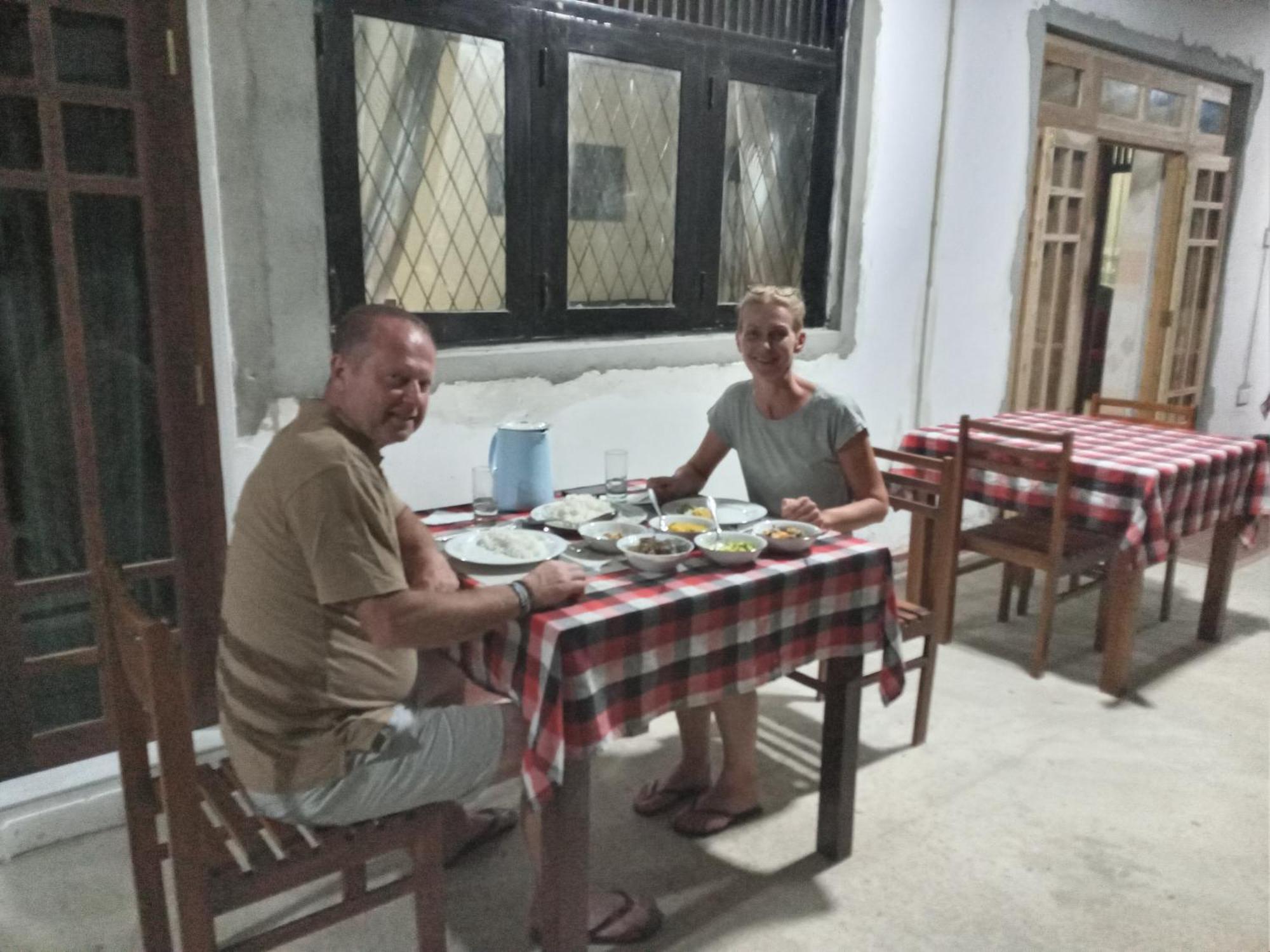 Water Front Home Stay And Resort Anuradhapura Eksteriør billede