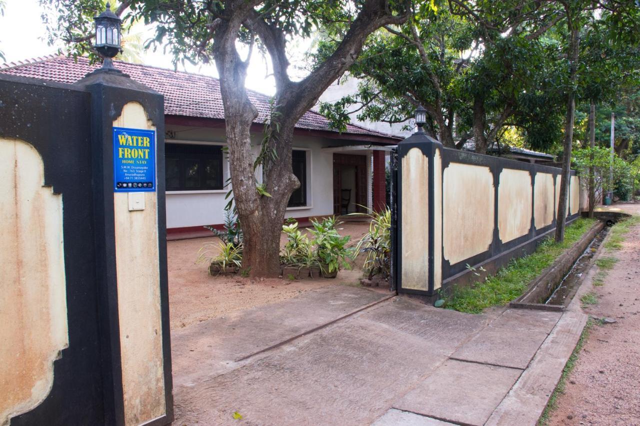 Water Front Home Stay And Resort Anuradhapura Eksteriør billede